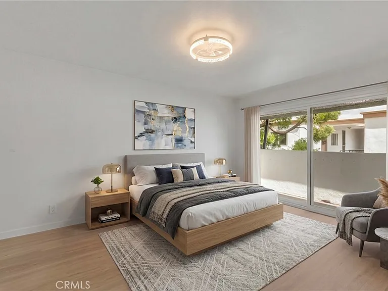 5142 Zelzah Ave #25 — Photo 4