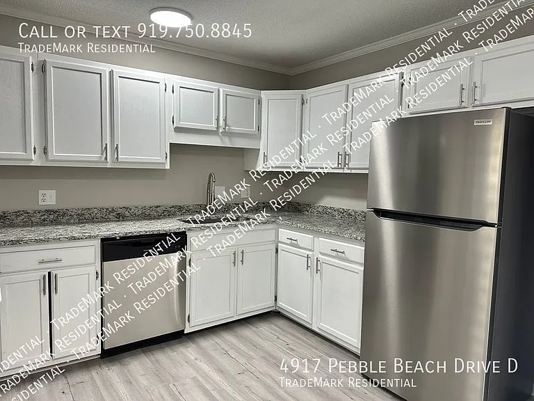 4917 Pebble Beach Dr #D — Photo 1