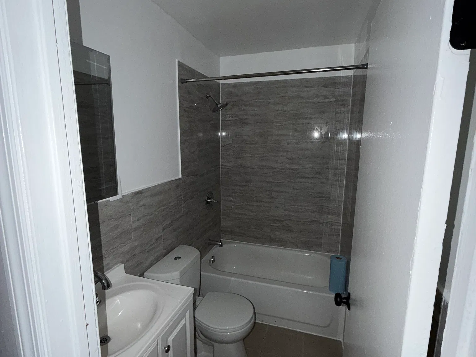 2 bed, $1,850 — Photo 2