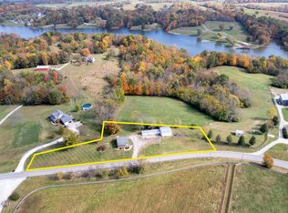 1352 Lake Jericho Rd, Smithfield, KY 40068
