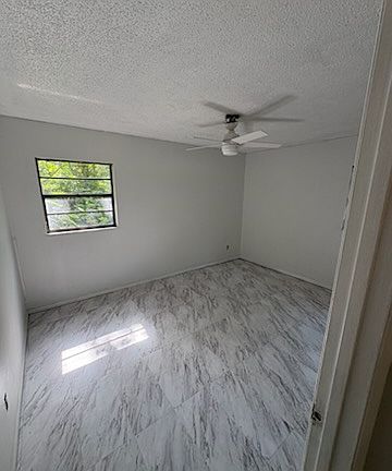 4th image of 2558 N County Road 470 Unit A