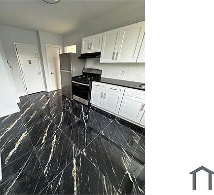 1st image of 130 Elm St APT 2