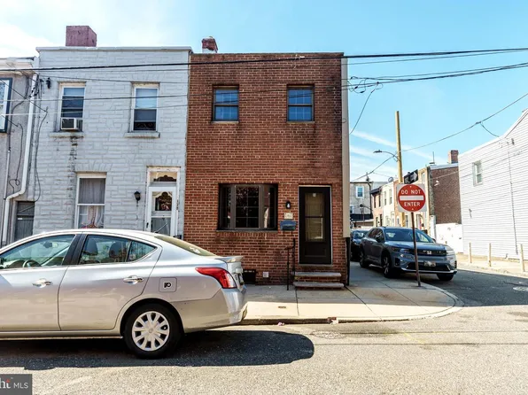 140 Fernon St, Philadelphia, PA 19148
