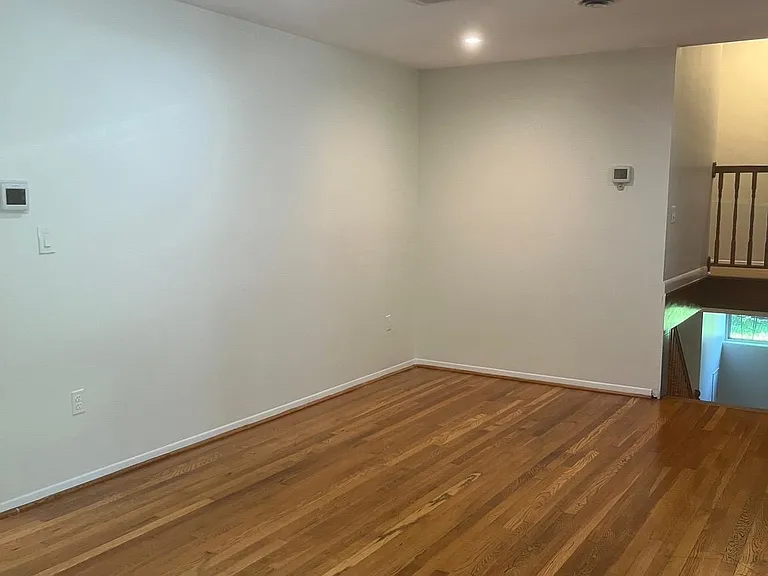 3440 Skyview Ter — Photo 17