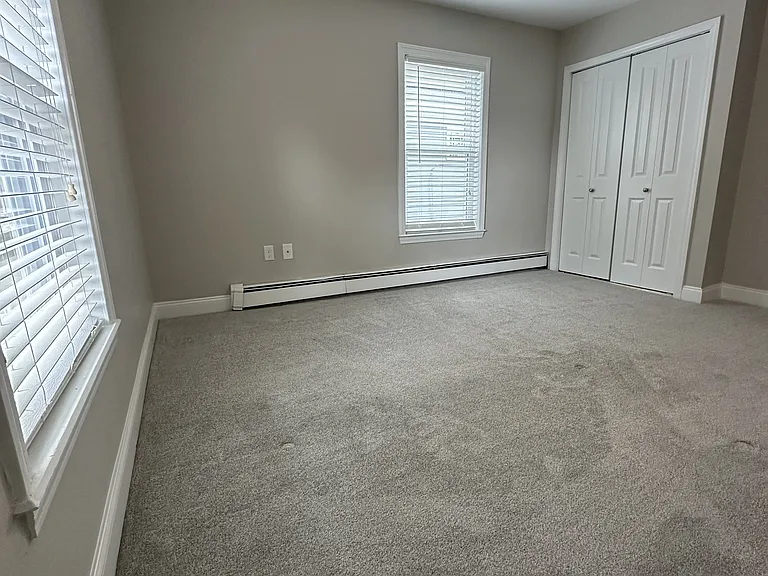 20-22 Lafayette Rd #2 — Photo 11