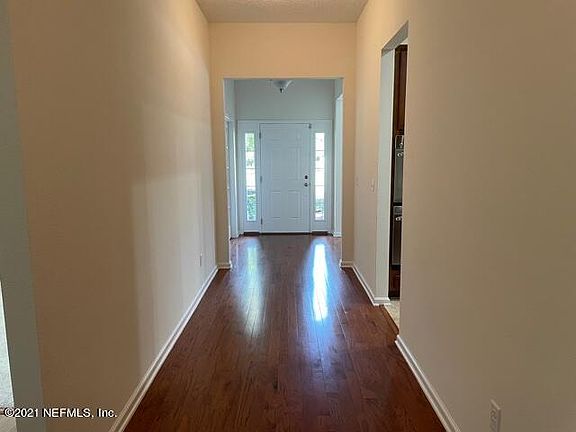4th image of 16744 Oak Preserve Dr