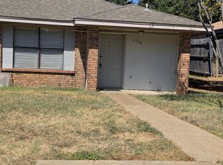 2530 Windy Pine Ln, Arlington, TX 76015