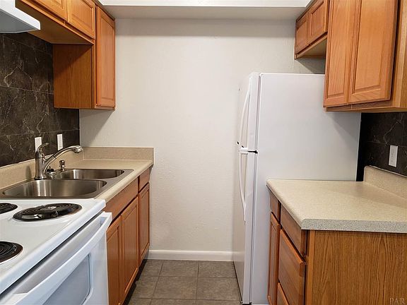 3rd image of 220 W Chase St Unit 204-B