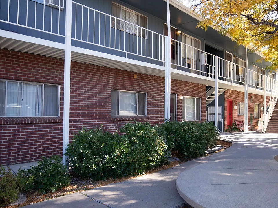 Villa Grande Apartments