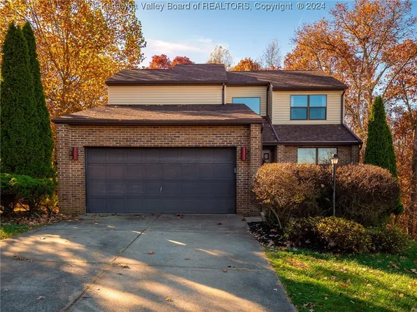 143 Summit Ridge Rd, Hurricane, WV 25526