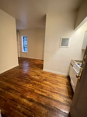 Rented by Best Apartments North Inc | media 21