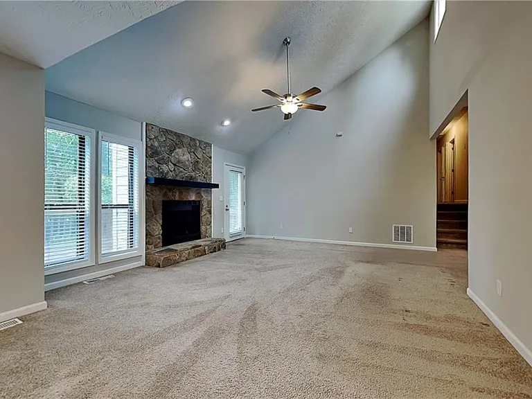 5142 Manitou Way — Photo 3
