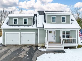 118 South Rd, Fremont, NH 03044