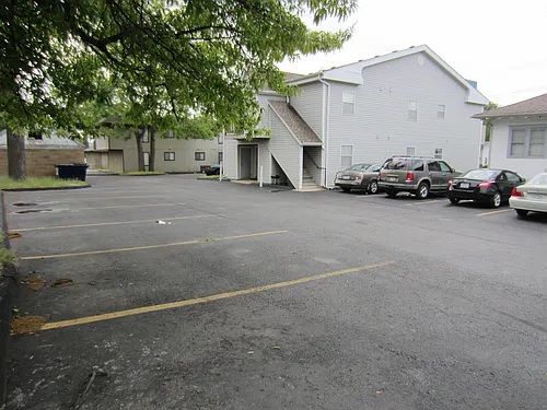605 E Grand - Large 2BR Duplex Just 2 Blocks from MSU! Photo 1 605 E Grand - Large 2BR Duplex Just 2 Blocks from MSU! Photo 1