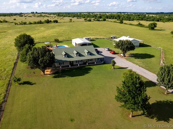19130 State Road 22, Caddo, OK 74729