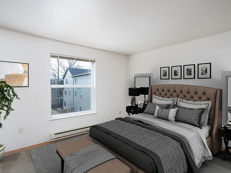 Kinnaman Terrace — Photo 7