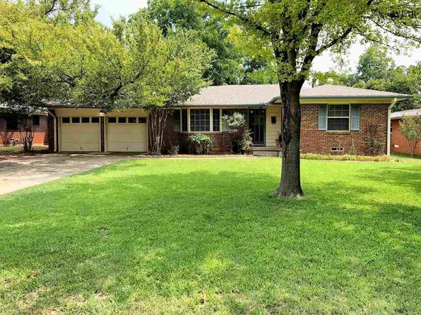 4502 Westward Dr, Wichita Falls, TX 76308