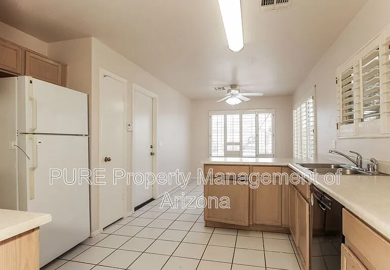 3526 W Questa Dr — Photo 17