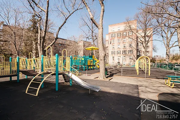 Sold by Ideal Properties Group | media 15