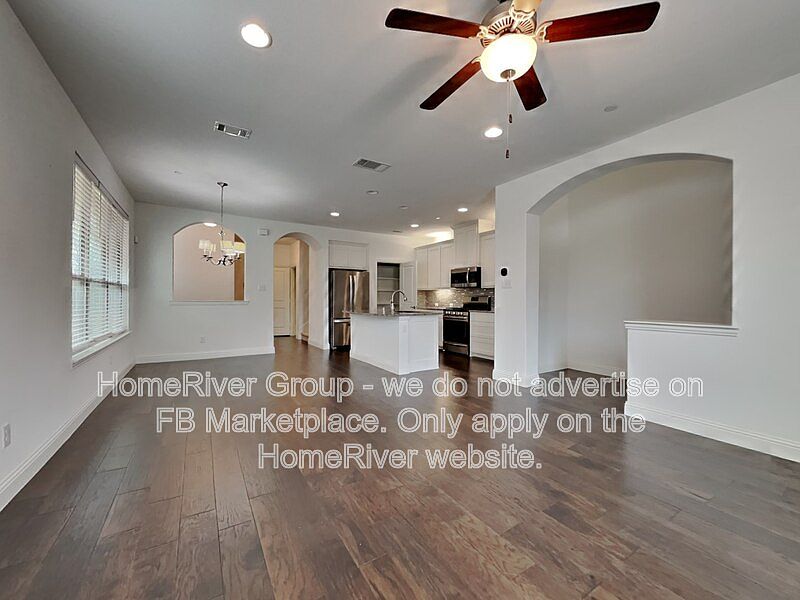 1st image of 3020 Gaylord Dr
