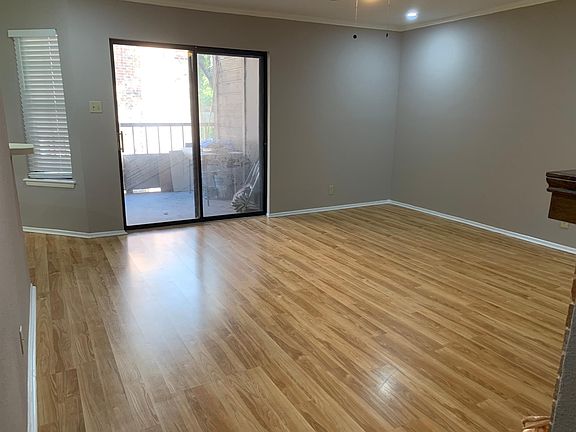5th image of 4212 Medical Dr APT 809
