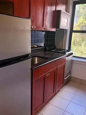 Rented by REAL New York | media 9