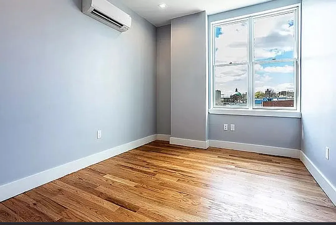Building Photo - 2176 Bergen St