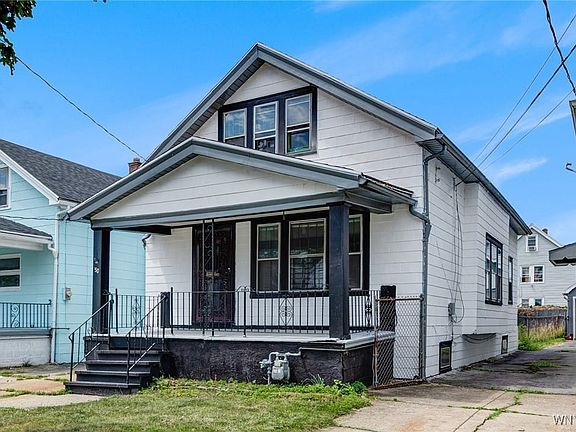 2nd image of 50 Wilkes Ave