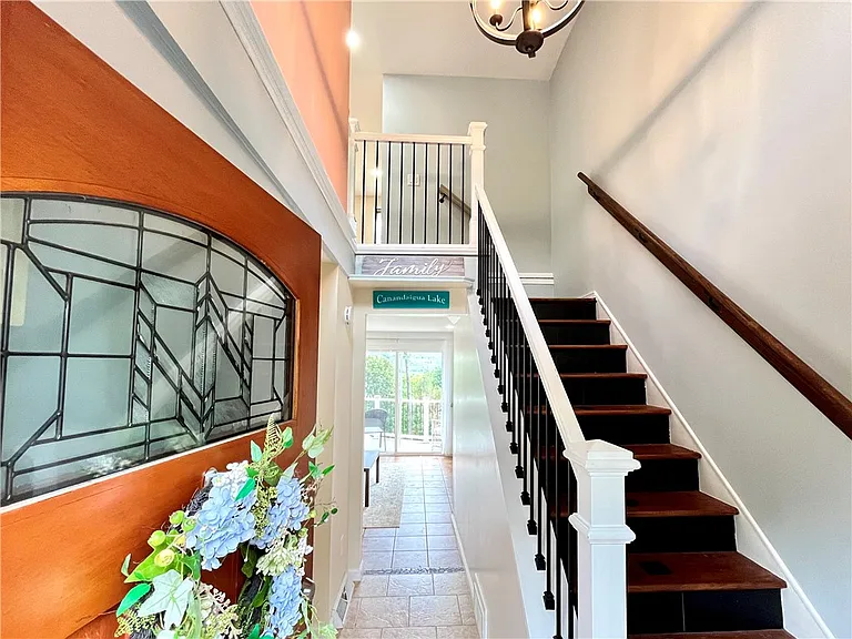 9 Harbour Ln — Photo 10