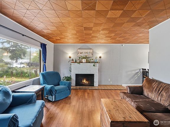 5th image of 1034 Ash Avenue
