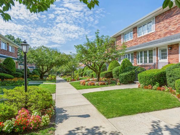 777 Springfield Ave APT 10