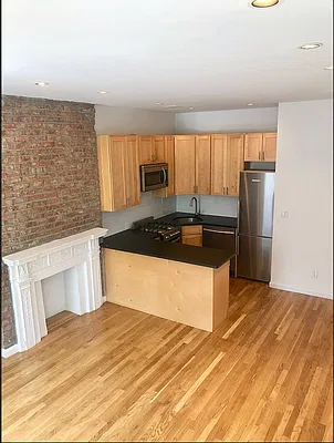 Rented by Voro New York | media 12