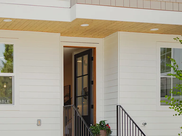 11812 NE 103rd Pl — Photo 2