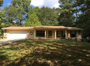 1898 Round Rd, Grayson, GA 30017