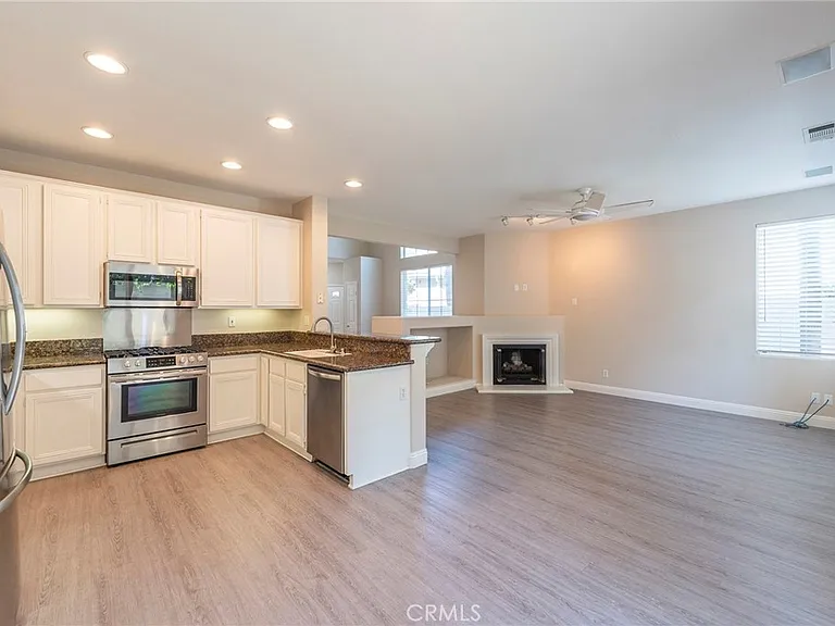 7676 Park Bay Dr — Photo 5