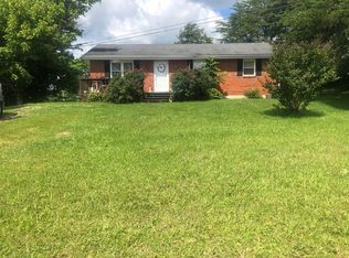 2127 Tarr Ridge Rd, Frenchburg, KY 40322