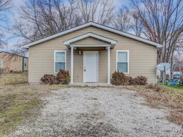 98 Ruth St, Eolia, MO 63344