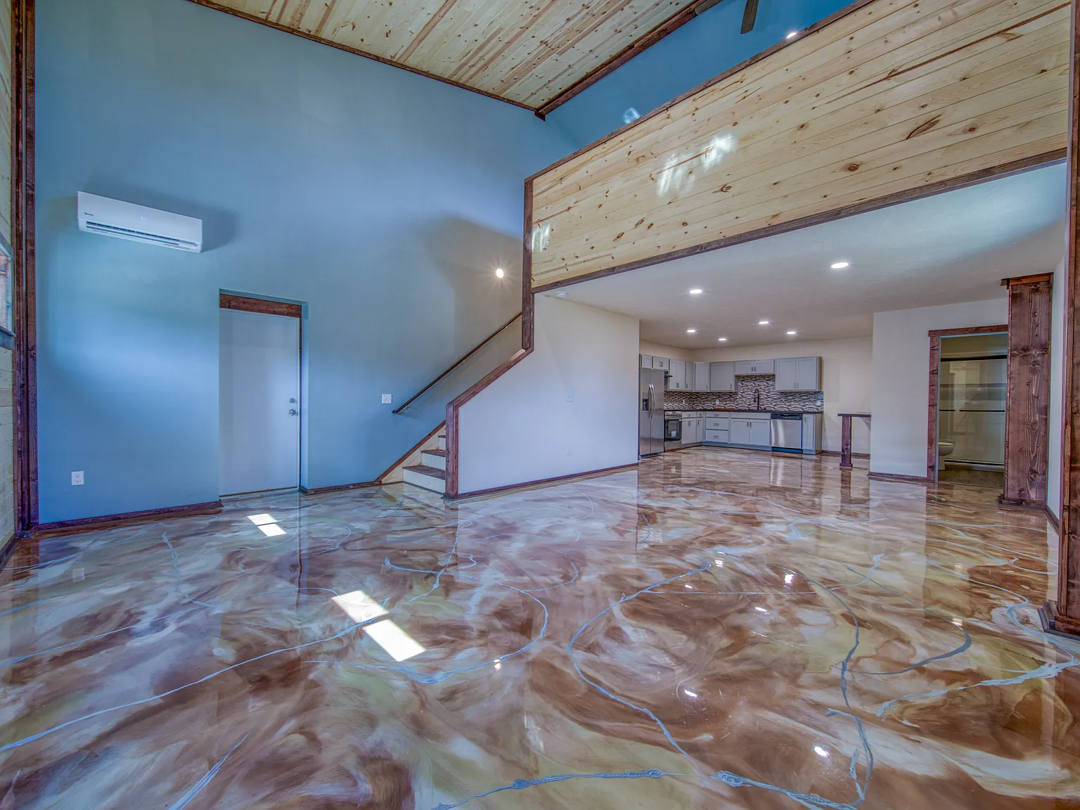 1 bed, 1200 sqft, $1,800 — Photo 3