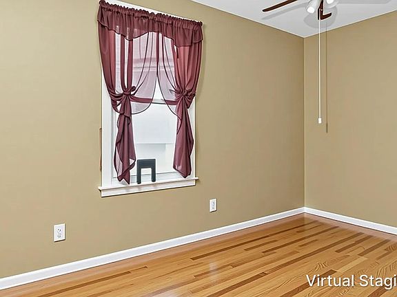 4th image of 3018 W Gunnison St