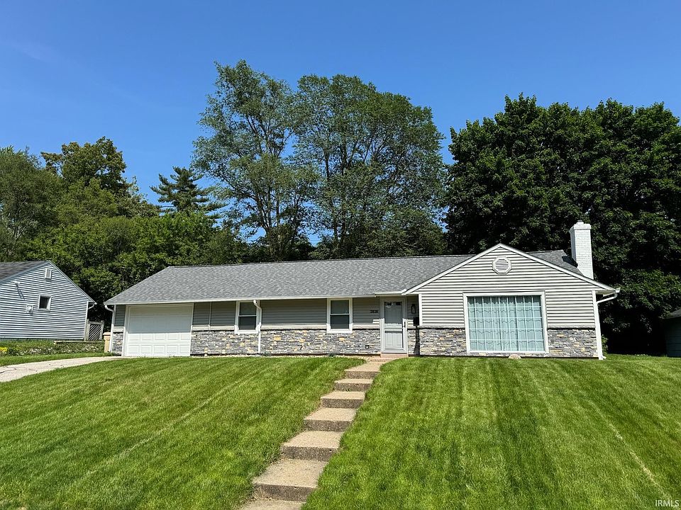 1st image of 2828 Southridge Dr