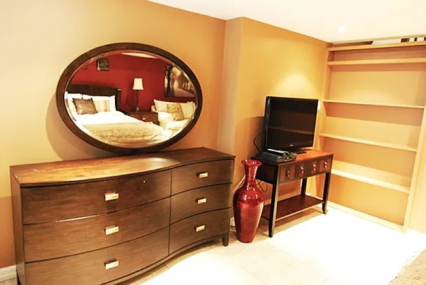 Rented by Eisenberg Exclusives | media 17