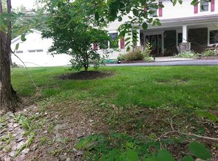 151 N Fostertown Dr, Newburgh, NY 12550