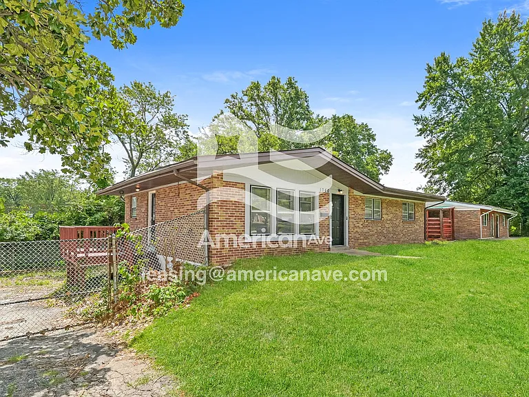 908179_001_front_view_2.jpg