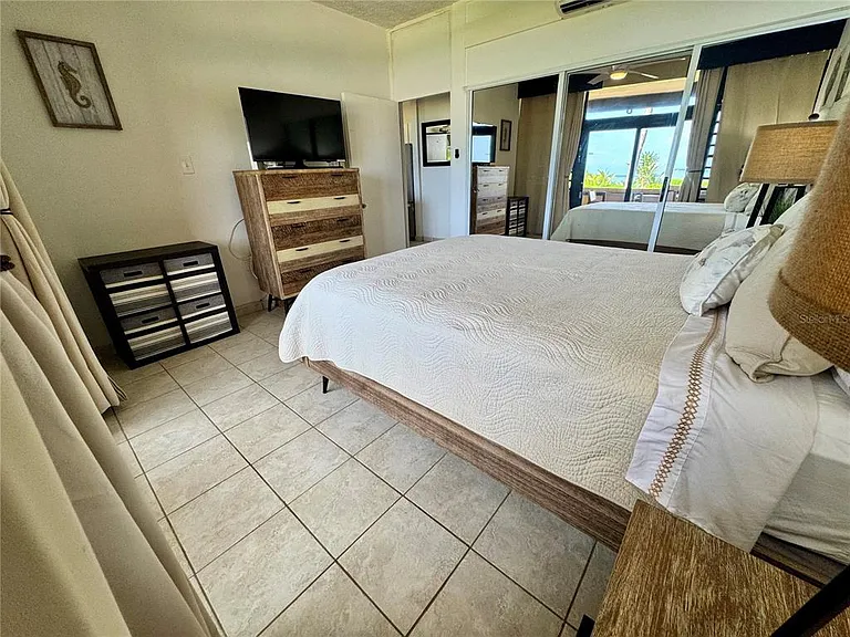 222 Beach Village Dr — Photo 6