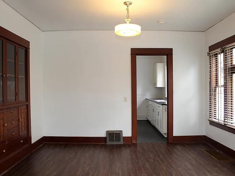 4522 NE 17th Ave — Photo 9