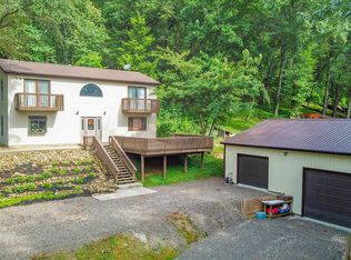 27070 Beltrees Rd, Godfrey, IL 62035