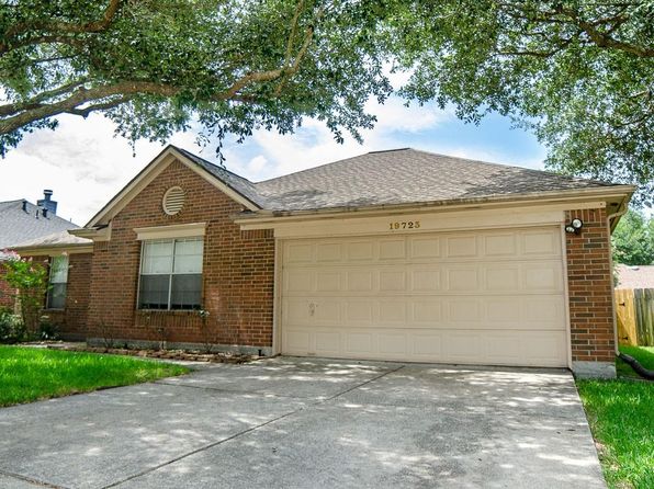 19723 Glenfinch Ln