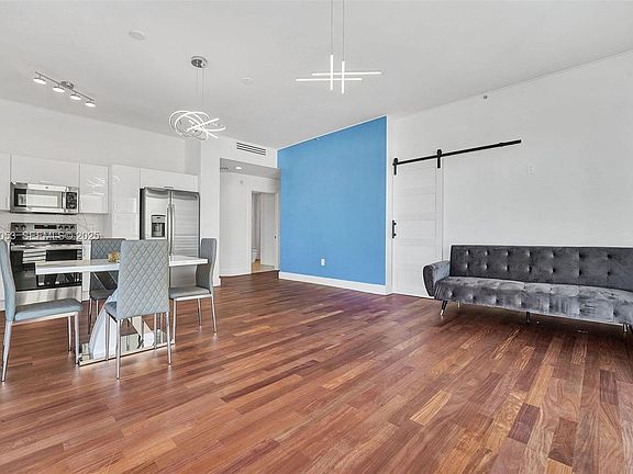 2nd image of 234 NE 3rd St APT 2202