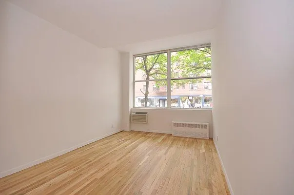 Sold by Fenwick Keats Real Estate | media 30