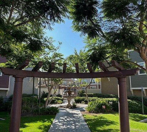 3rd image of 3538 Torrance Blvd Unit 182